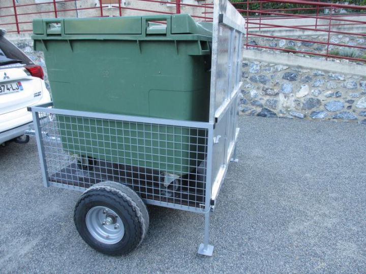 Remorque pour 2 bacs conteneur de 660L